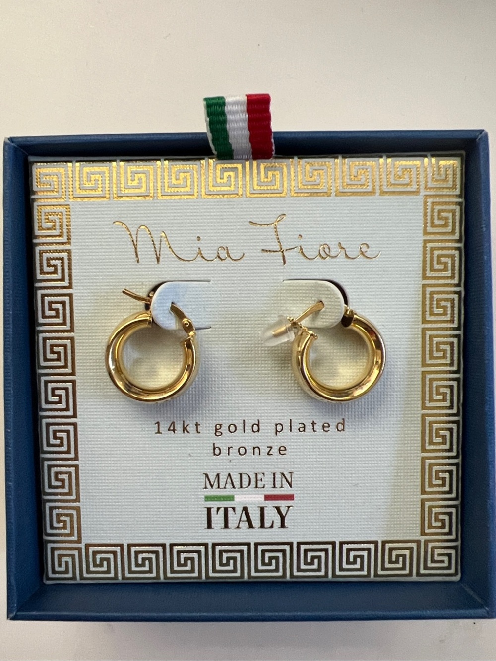 Gold huggies Mia Fiore